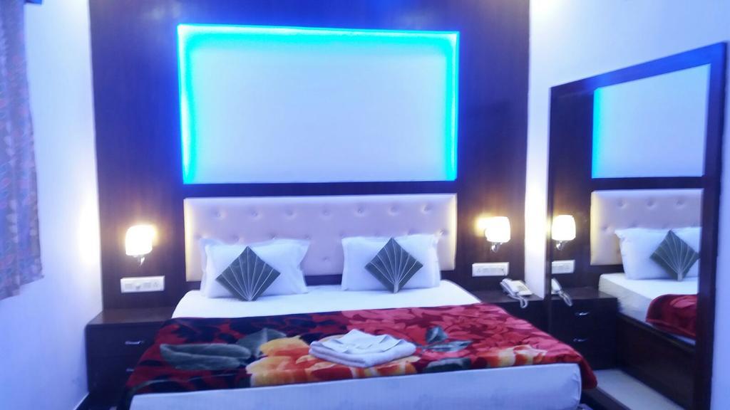 Hotel Vishal Νέο Δελχί Εξωτερικό φωτογραφία