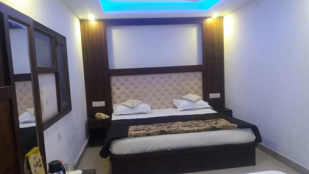 Hotel Vishal Νέο Δελχί Εξωτερικό φωτογραφία