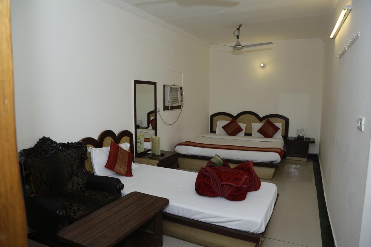 Hotel Vishal Νέο Δελχί Εξωτερικό φωτογραφία