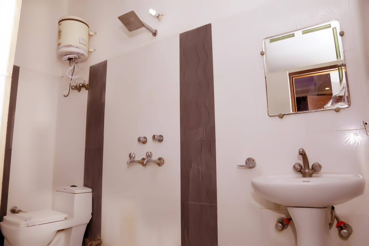 Hotel Vishal Νέο Δελχί Εξωτερικό φωτογραφία