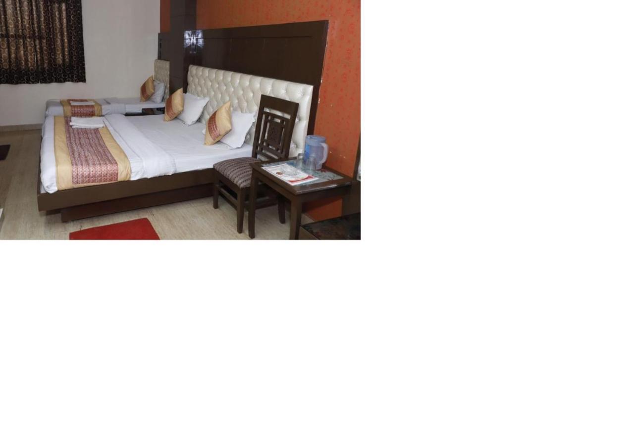 Hotel Vishal Νέο Δελχί Εξωτερικό φωτογραφία
