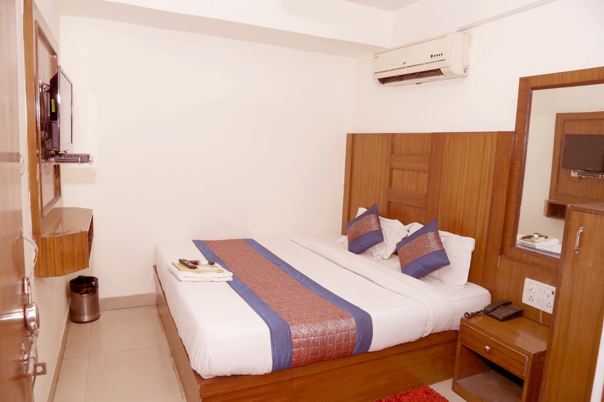 Hotel Vishal Νέο Δελχί Εξωτερικό φωτογραφία